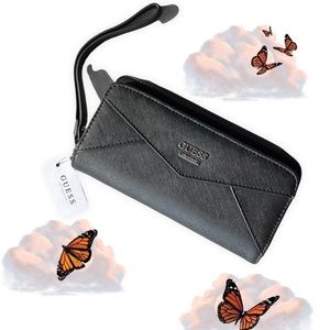 NWT Guess Tri-fold Wallet